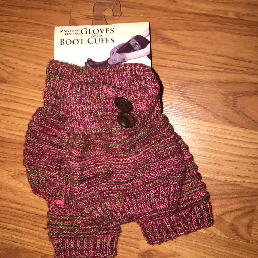 Gloves and Boot Cuff Set